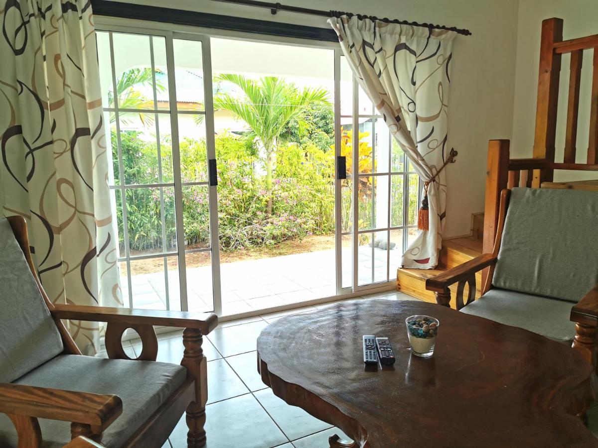Chez Marva Grande Villa Coco 3 A 12 Personnes La Digue Εξωτερικό φωτογραφία