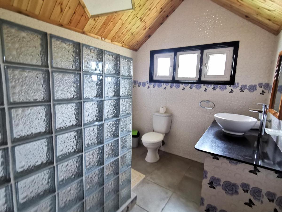 Chez Marva Grande Villa Coco 3 A 12 Personnes La Digue Εξωτερικό φωτογραφία